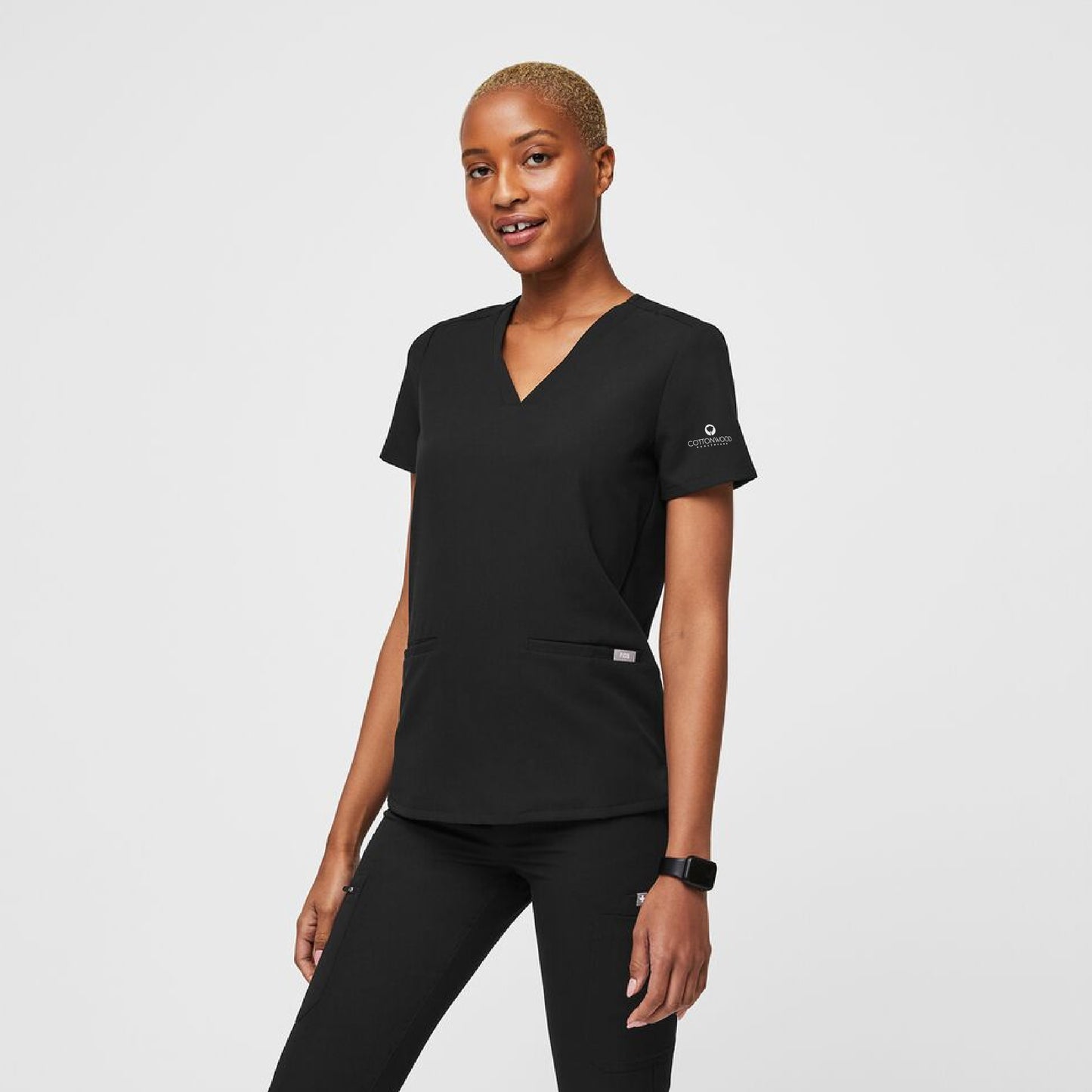 Casma Three-Pocket Scrub Top Cottonwood